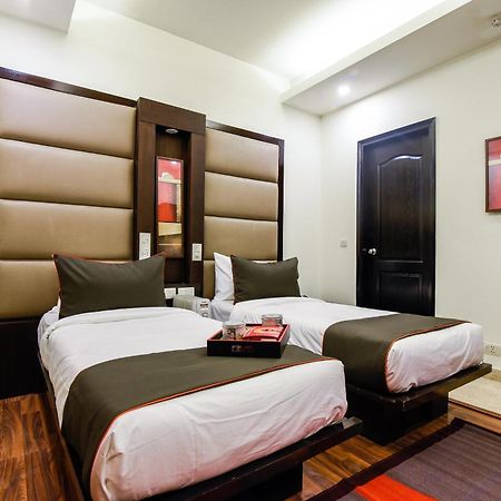 Hotel O Venkata Sai Sadan Mathrusree Nagar Kondapur  المظهر الخارجي الصورة
