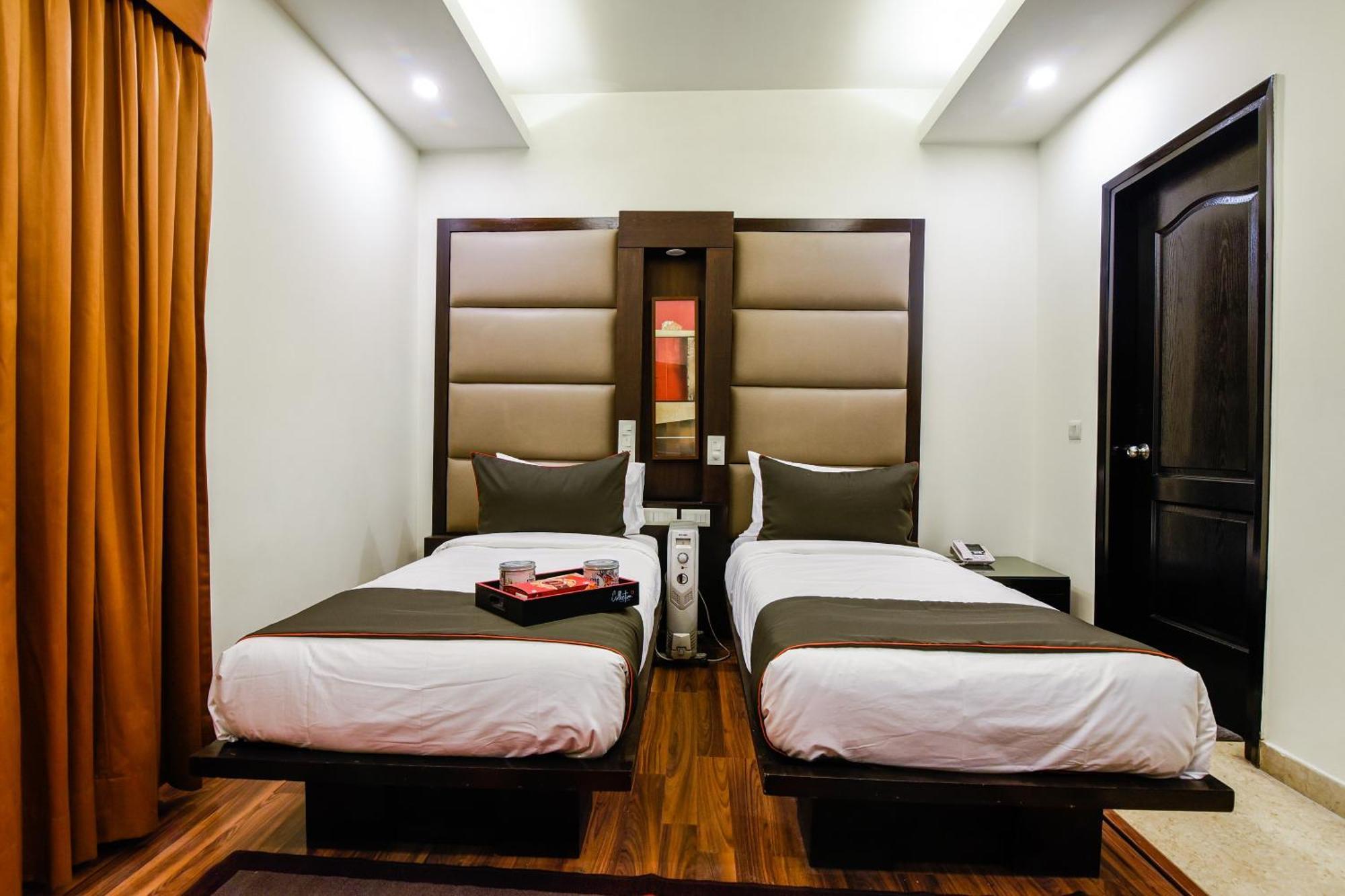 Hotel O Venkata Sai Sadan Mathrusree Nagar Kondapur  المظهر الخارجي الصورة